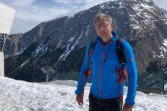 4f2f6387-e384-43c5-a61a-c3b33b95bc05